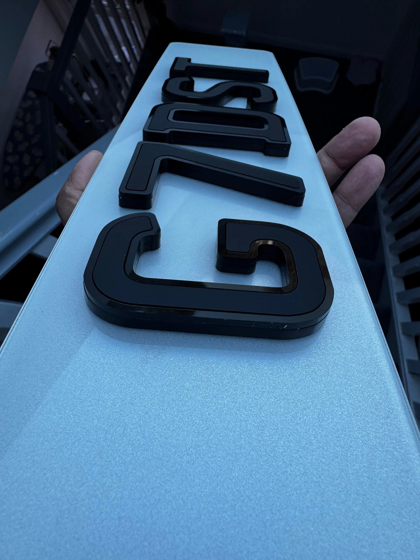 Two Tone XL 4D Number Plates (Matt) with Gloss Edge Lettering Set