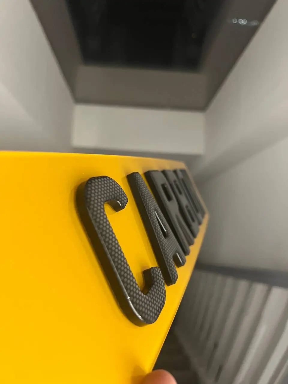 4D Carbon Gel Number Plates (5mm) with Carbon Fibre Style Gel Lettering - Show Plates